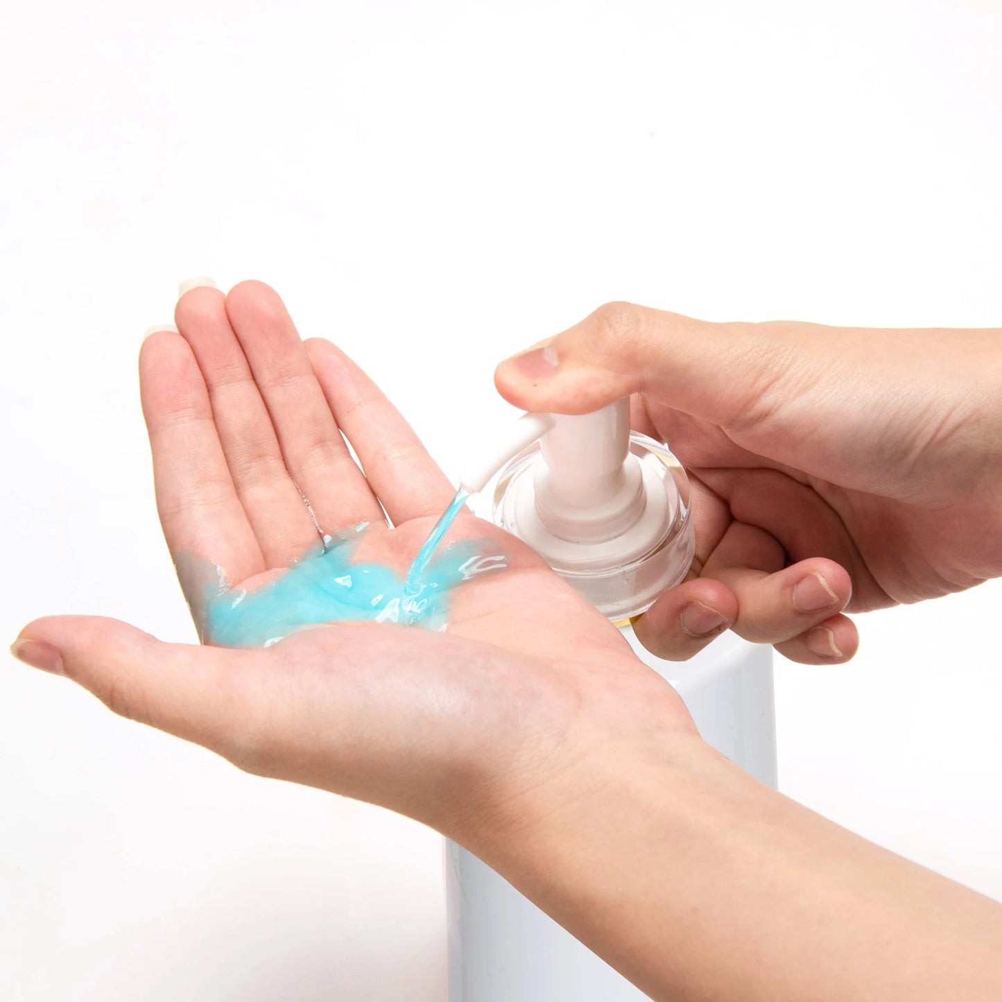 New White Cylinder-Shaped Bottles PETG BPA-Free Hard Reusable Bottle/Electromagnetic Gold Pump Dispenser/Clear Lid